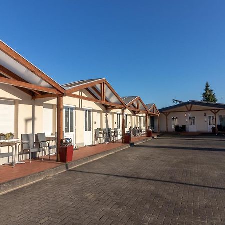 Motel Am Buergerpark Werlte Exterior photo
